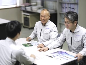 株式会社元久保工作所 工作機械の電気設計／残業ほぼなし／土日祝休み／各種手当充実