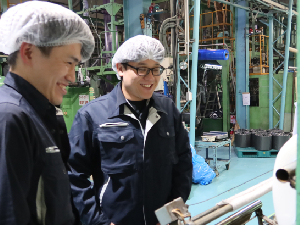 和弘プラスチック工業株式会社 製造スタッフ／年間休日125日／残業少なめ／資格取得支援あり