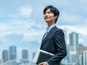 吉弘鋼材株式会社 ルート営業／熊本県ブライト企業／残業月10h／直行直帰OK