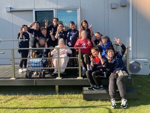 株式会社グリップ 介護スタッフ／未経験歓迎／書類選考なし／年休109日／希望休