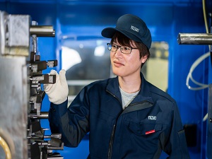 株式会社ヤザキ プラスチック製造業のオペレーター／未経験歓迎／残業ほぼなし！