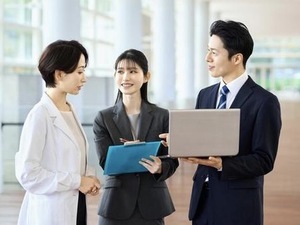 一般財団法人国際医学情報センター 製薬・医療機器メーカーへの法人営業／未経験歓迎／土日祝休み