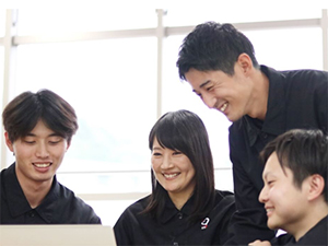 ＫＭＴ株式会社 ドローン技術営業職／転勤なし／年休125日／U・Iターン歓迎