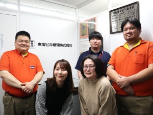東宝ビル管理株式会社(阪急阪神東宝グループ) 未経験歓迎・清装管理（責任者候補）／直行直帰／再雇用制度