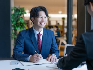 ゴダイ株式会社 ゴダイドラッグなどの店舗開発／残業ほぼなし／転勤なし／土日休