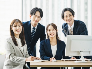 株式会社Ｗａｐｌｕｓ IoT･通信のコンサルタント営業／月給35万円～／未経験OK