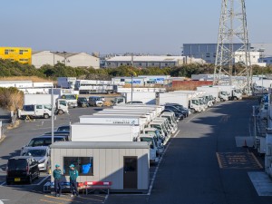 有隣商事株式会社(有隣グループ) 駐車場や寮等の不動産管理／年休122日／土日祝休／残業少なめ