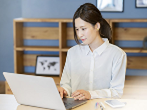 株式会社チップマン 営業事務／土日祝休み／年休120日／個人旅行補助（10万円）