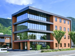 株式会社シダー【スタンダード市場】 経理事務（一般・管理職補助）／転勤無／賞与前年実績3・2カ月