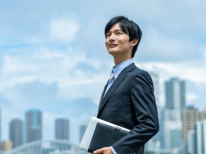 合同会社ウェルノバ 採用コンサルタント／月給42万円以上／在宅勤務OK／土日祝休