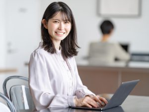 一般財団法人日本予防医学協会 受付・事務スタッフ／年休126日／土日祝休／賞与実績50万円