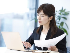 弁護士法人ＴＬＥＯ虎ノ門法律経済事務所 弁護士秘書／賞与5カ月実績／土日祝休／残業月10h／転勤なし