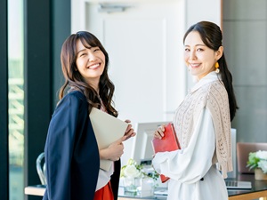 ジャパンウェイスト株式会社 IT事務／年休156日／土日祝休／未経験歓迎／残業ほぼ無し