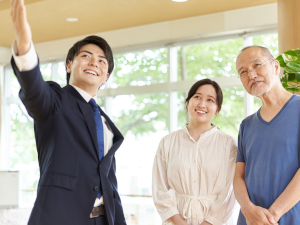 株式会社ベネッセスタイルケア(ベネッセグループ) 高齢者ホームの入居アドバイザー／未経験歓迎／月給28万円以上