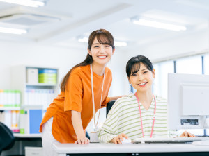 株式会社アライン 営業事務／未経験歓迎／年休122日／賞与年2回／駅チカ