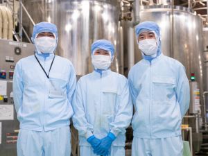 イフジ産業株式会社【スタンダード市場】 未経験9割／製造職／年休122日／完休2日制／社内託児所完備