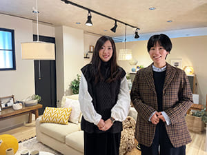 株式会社カグカス 事務／土日祝休／年休130日／未経験可／空間づくりの成長企業