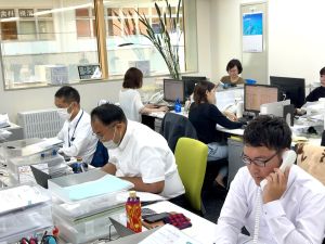 株式会社エレテックコーポレーション 経理補助／月給26万円～／残業5h以下／年間休日124日