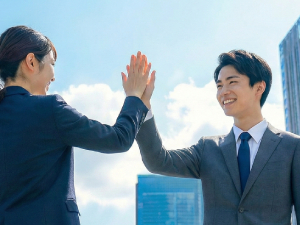 株式会社コスモシステム 不動産リサーチ担当／未経験歓迎／若手活躍中／月給32万円～