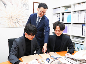 ミキヤホームズ（三喜屋珈琲株式会社） 飛込み・テレアポ無しの営業／未経験者歓迎！／完全週休２日制