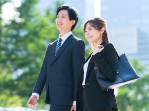 明鏡管理サービス株式会社(グループ会社／キュービクルメンテ協会) 法人営業／未経験歓迎／月給27万円／年休125日／残業少なめ