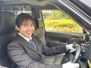 日本交通関西本部株式会社(日本交通グループ関西) ホスピタリティドライバー／実質年休221日／月給40万円保障