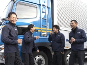 株式会社岡明運送 ルート配送ドライバー／未経験歓迎／賞与年2回／最大9連休あり