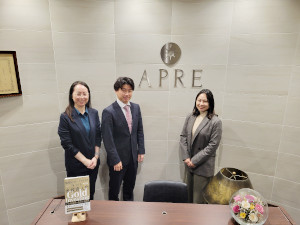 株式会社アプレ ECサイトの運用／年休125日／土日祝休／服装自由／転勤なし