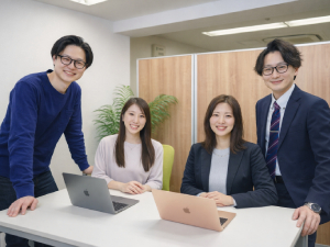 株式会社Ａｘｒｉ 事務スタッフ／未経験歓迎／完全週休2日・年間休日120日以上