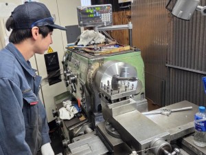 株式会社菊水機械製作所 未経験歓迎の機会オペレーター／実働7.5時間／賞与年2回