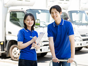 株式会社アイティオー(伊藤製パングループ) 老舗製パン会社の物流運行管理／未経験OK／月給33万円～