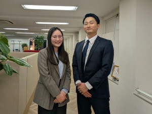 宇津商事株式会社 経理財務・人事総務／土日祝休み／年休125日／残業月5h程度