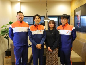 株式会社プレミアアシスト(プレステージ・インターナショナルグループ) ロードサービス隊員／月収30万円以上可／年間休日120日