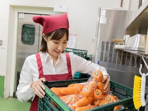 ゴダイ株式会社 惣菜・精肉経験者募集／残業月4h未満／基本17時退勤／転勤無