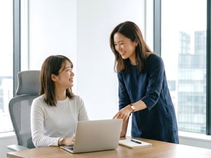 株式会社エンパワー 働きやすさ重視の事務／完休2日／残業ナシ／家賃補助3万円