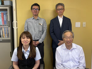 日成産業株式会社 提案営業／未経験歓迎／賞与年3回／残業10h以下／ノルマなし