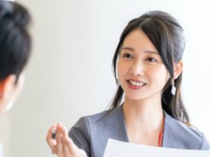 ＫｅｅＰｅｒ技研株式会社【プライム市場】 経理スタッフ／残業月20時間以内／月給32万円～／転勤なし