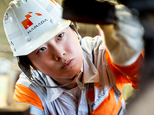 濱田重工株式会社 技術スタッフ／未経験歓迎／年賞与134万円／独身寮・社宅