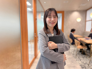 株式会社ルミナス 人事総務スタッフ／未経験からのチャレンジ歓迎／年休125日