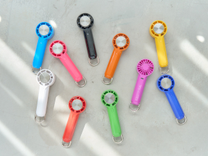 エレス株式会社 人気雑貨店と取引／会計事務／年休130日／9連休可