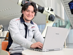 川崎重工業株式会社【プレミア市場】【プライム市場】 社内SE（DX担当）／年休125日／土日祝休み／賞与年4回