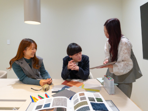 アイリスチトセ株式会社(アイリスグループ) メーカーの内装設計・デザイン／オフィス・教育・福祉・商業施設