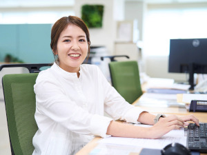 株式会社カジワラ 食品機械メーカーの営業事務／年間休日120日／賞与年2回