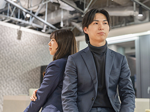 株式会社プレイス＆アビリティ 人事／第2新卒・未経験者歓迎／年間休日130日／賞与年2回