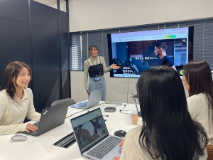 エーイーシー株式会社 web広告運用／土日祝休／フレックス／月残業5h／住宅手当