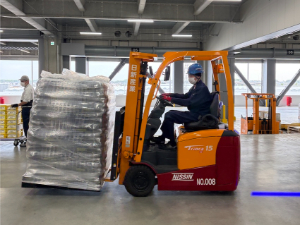 日新産業株式会社 倉庫内作業スタッフ／未経験歓迎／資格取得支援あり／新拠点