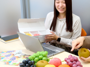 株式会社船昌(船昌グループ) 青果仲卸直営の自社ECサイト運営／残業月10h／賞与年2回