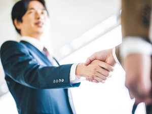 ランスタッド株式会社 公共案件BPO事業責任者・年休120日以上・転勤なし／SV