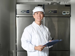 宝産業株式会社(株式会社吉野家ホールディングス) ラーメンの製造／未経験歓迎／月給25.5万円～／夜勤なし