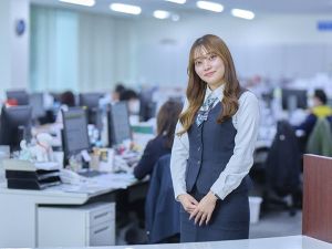 積村ビル管理株式会社 事務／賞与4か月／残業なし／産・育休復帰事例多数／手当充実